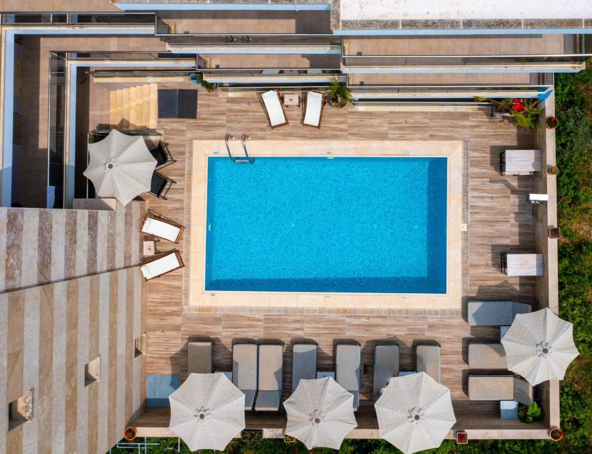 Vellum Luxury Living Hotel Kallithea  Exterior foto