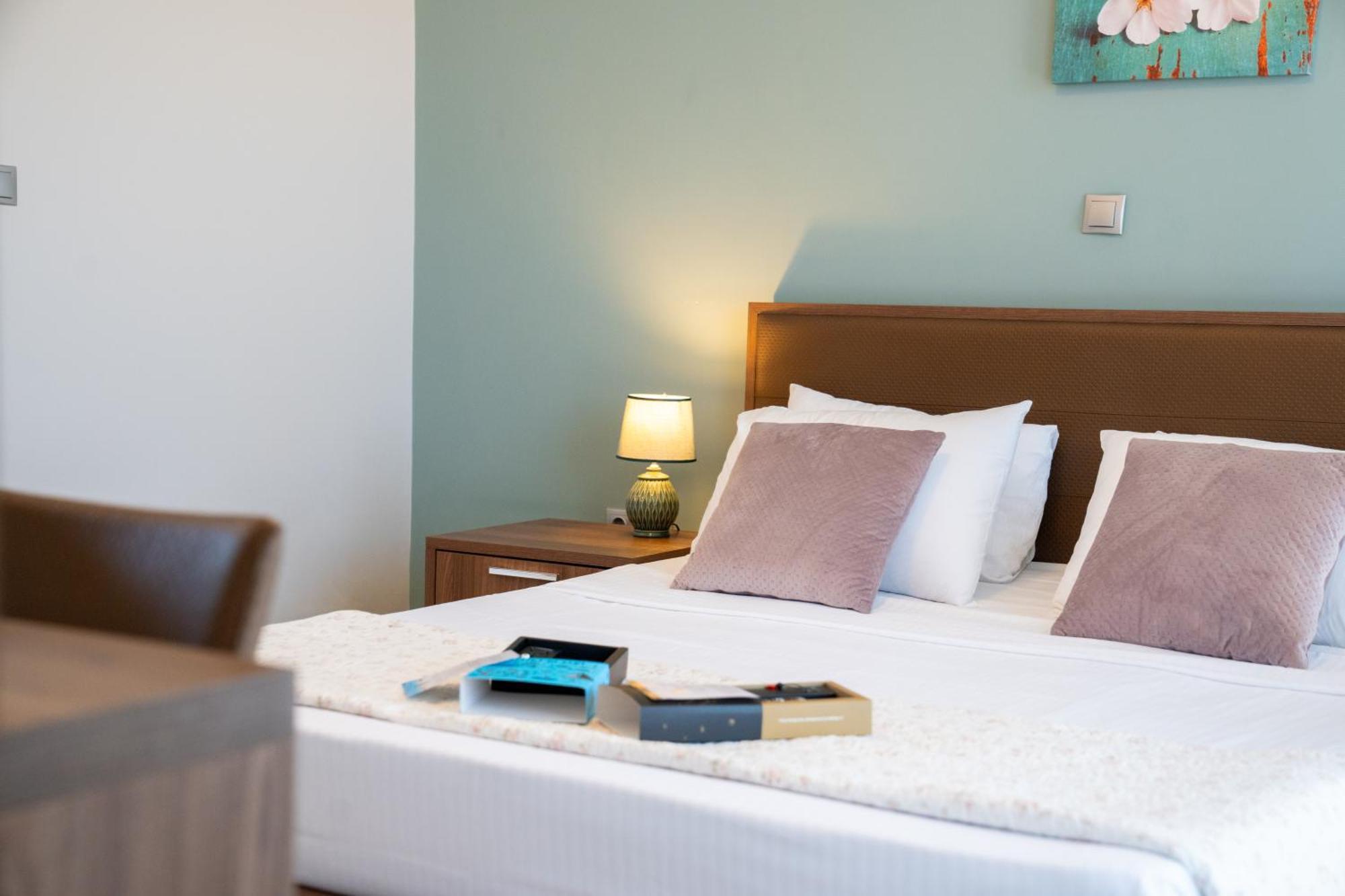 Vellum Luxury Living Hotel Kallithea  Exterior foto